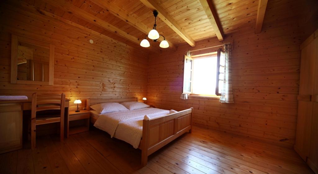Holiday Homes Eko Klanac Rakovica Cameră foto