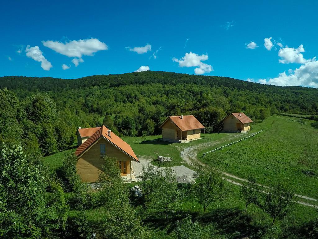 Holiday Homes Eko Klanac Rakovica Exterior foto